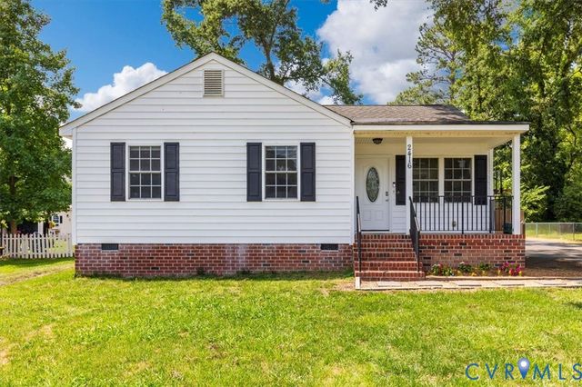 2416 Agra Dr, Fairfield, VA 23228