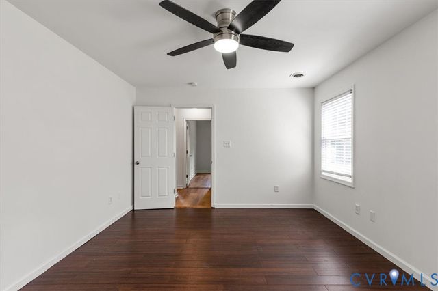 2416 Agra Dr, Fairfield, VA 23228