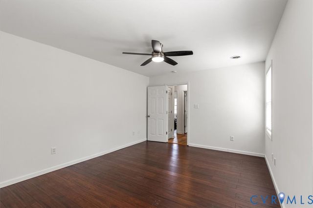 2416 Agra Dr, Fairfield, VA 23228