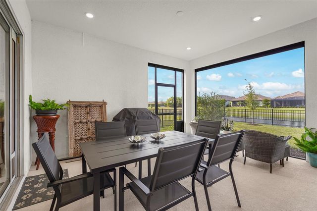 6145 GRANDVIEW HILL COURT, Bradenton, FL 34203