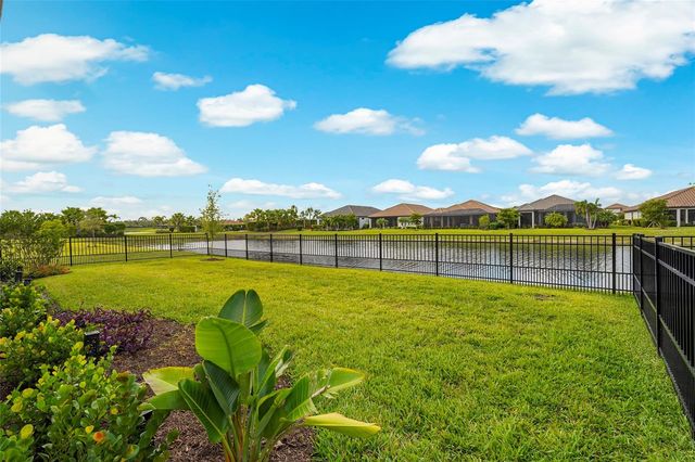 6145 GRANDVIEW HILL COURT, Bradenton, FL 34203