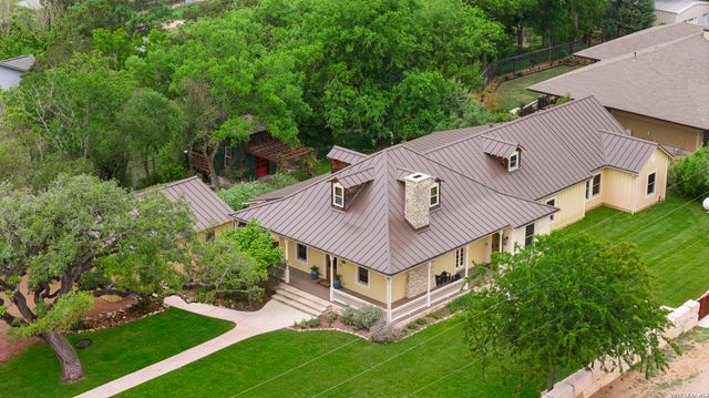 107 High Street, Comfort, TX 78013