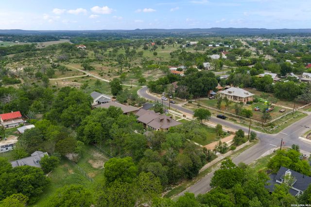 107 High Street, Comfort, TX 78013