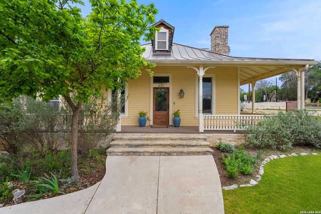 107 High Street, Comfort, TX 78013