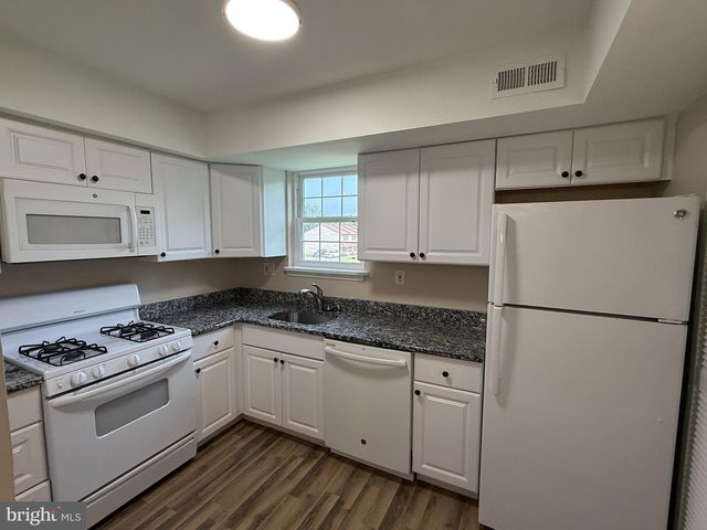 4515 ROSEMARIE DR, Bensalem, PA 19020