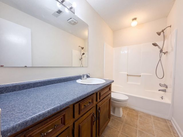 114 Blake Drive, Summerville, SC 29485
