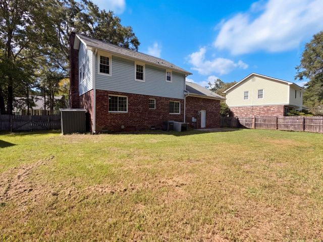 114 Blake Drive, Summerville, SC 29485