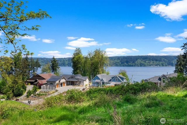 14308 Olalla Crest Lane SE, Olalla, WA 98359
