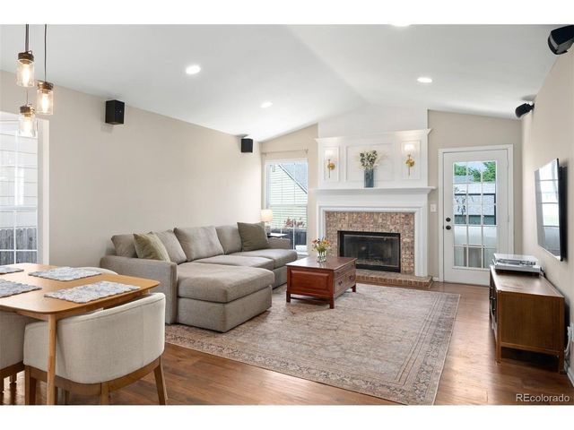 1010 Mercury Dr, Lafayette, CO 80026