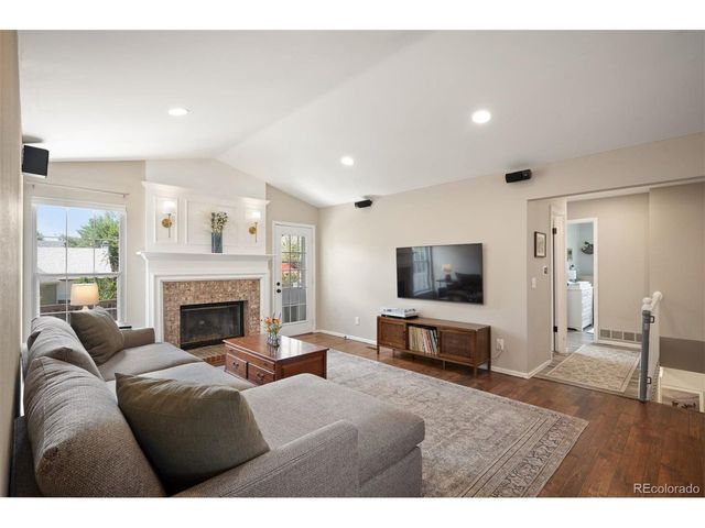 1010 Mercury Dr, Lafayette, CO 80026
