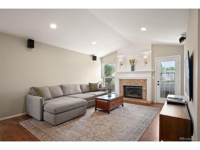 1010 Mercury Dr, Lafayette, CO 80026
