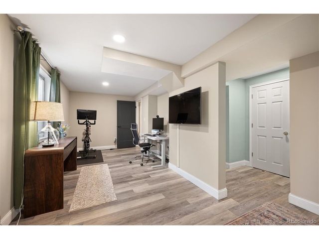 1010 Mercury Dr, Lafayette, CO 80026