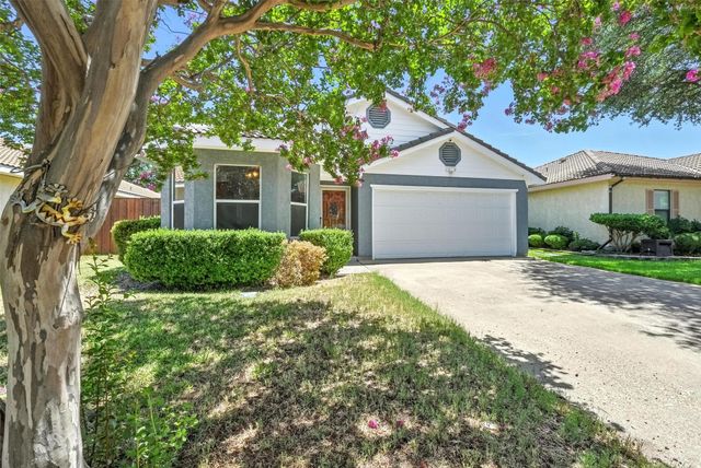 3519 Alexandria Drive, Arlington, TX 76015