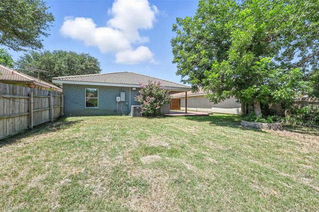 3519 Alexandria Drive, Arlington, TX 76015