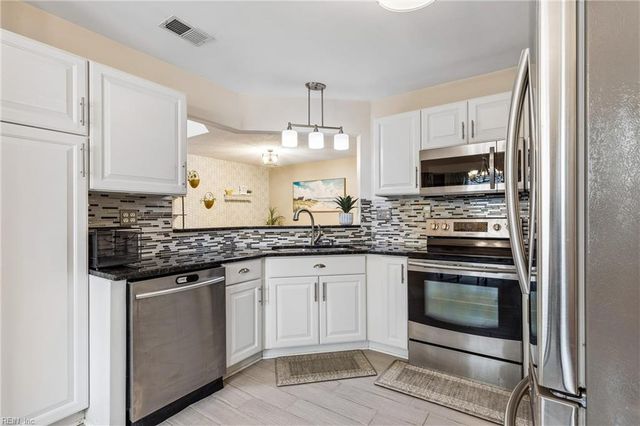 263 Sherbrooke DR, Newport News, VA 23602