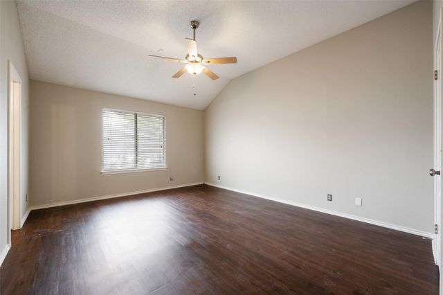 20819 Trotters LN, Pflugerville, TX 78660