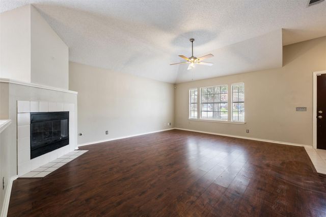 20819 Trotters LN, Pflugerville, TX 78660