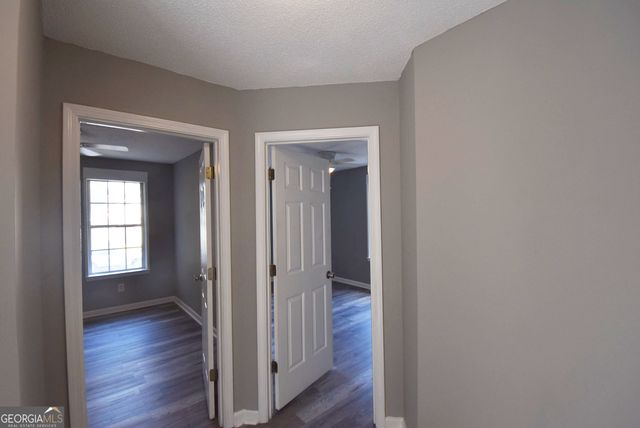 700 S Fairfield Drive, Peachtree City, GA 30269
