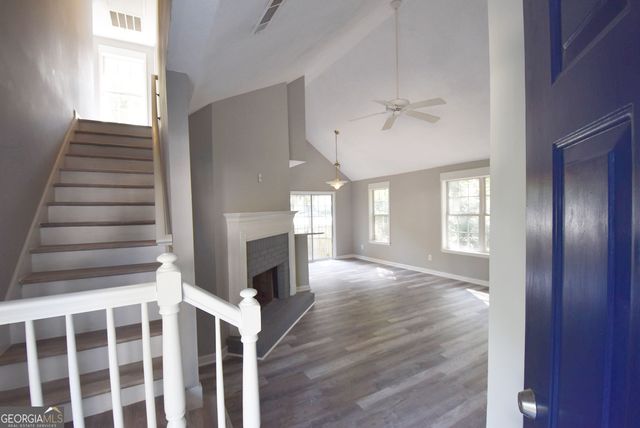 700 S Fairfield Drive, Peachtree City, GA 30269