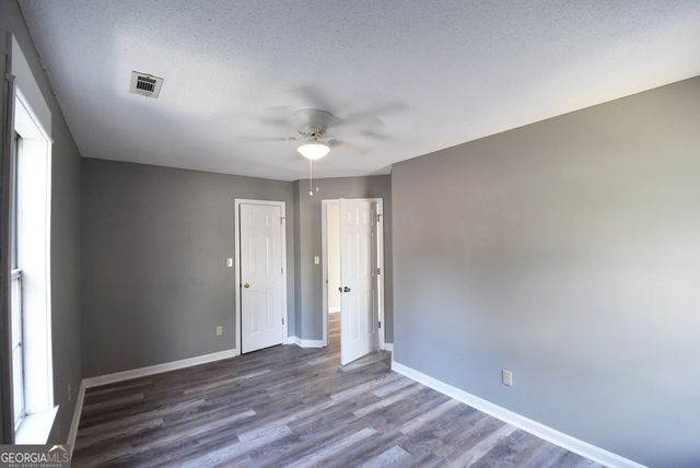 700 S Fairfield Drive, Peachtree City, GA 30269