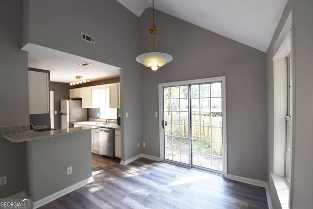 700 S Fairfield Drive, Peachtree City, GA 30269