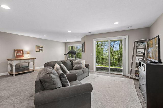 4520 Zircon Lane N, Plymouth, MN 55446