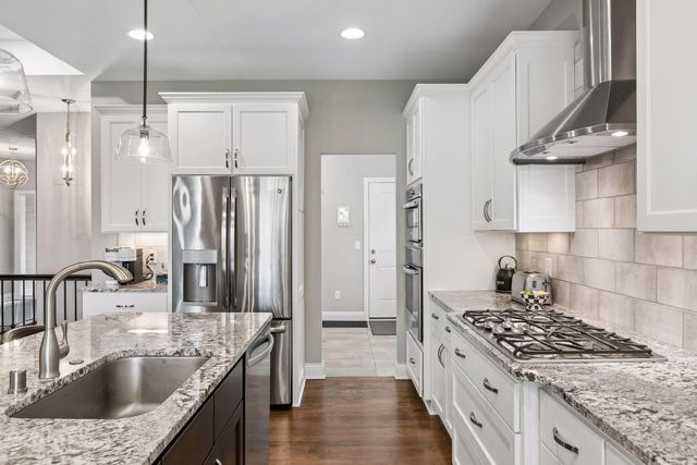4520 Zircon Lane N, Plymouth, MN 55446