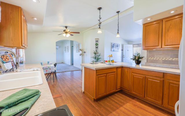 9610 E COYOTE Trail, Hereford, AZ 85615