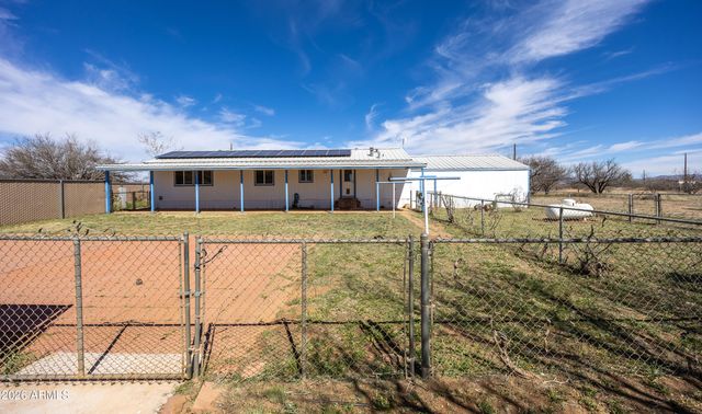 9610 E COYOTE Trail, Hereford, AZ 85615