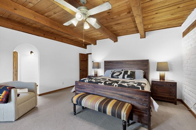 159 El Rey Drive, Corrales, NM 87048