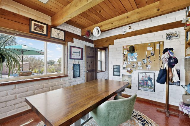 159 El Rey Drive, Corrales, NM 87048