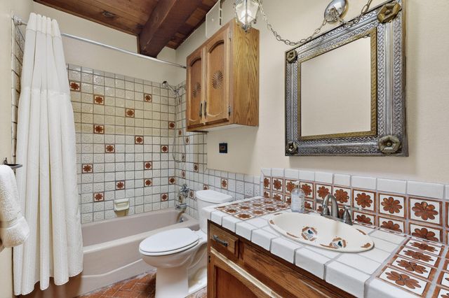 159 El Rey Drive, Corrales, NM 87048