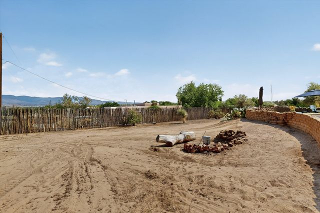 159 El Rey Drive, Corrales, NM 87048