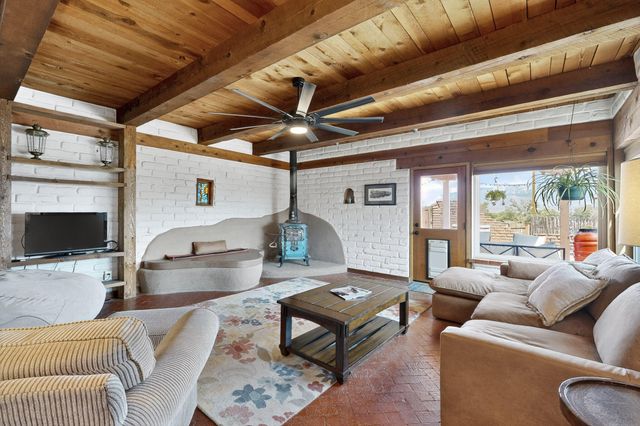 159 El Rey Drive, Corrales, NM 87048