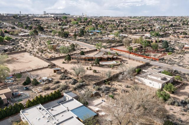 159 El Rey Drive, Corrales, NM 87048