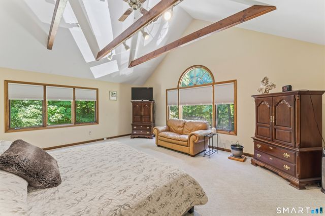 16 Palestine Road, Newtown, CT 06470