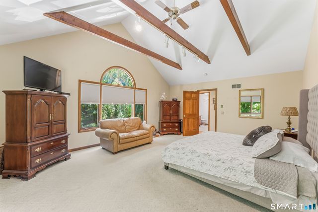 16 Palestine Road, Newtown, CT 06470