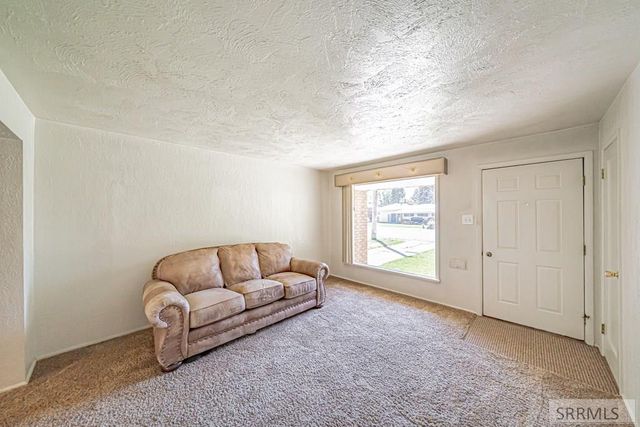 1005 Syringa Drive, Idaho Falls, ID 83401