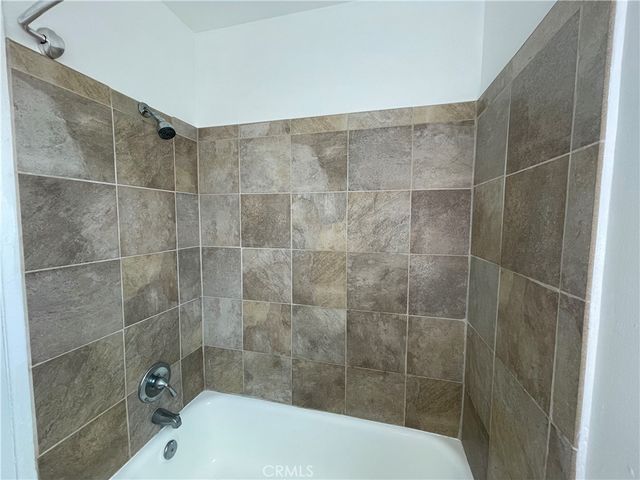 10244 S Van Ness Avenue, Los Angeles, CA 90047