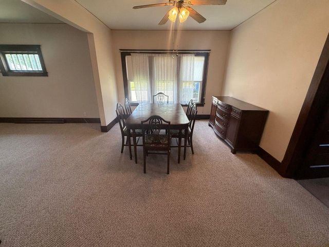 27 E 14TH STREET, Clintonville, WI 54929