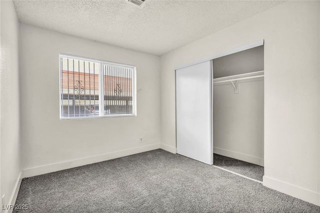 4300 North Lamont Street 234, Las Vegas, NV 89115