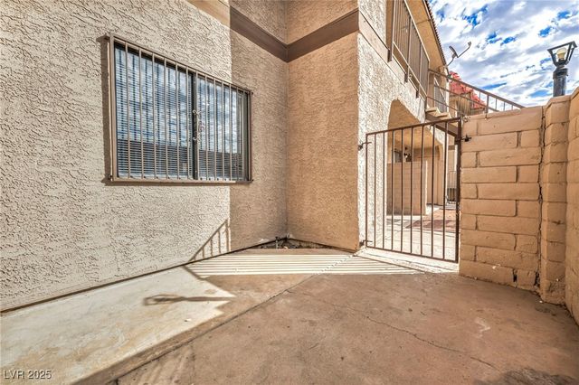 4300 North Lamont Street 234, Las Vegas, NV 89115