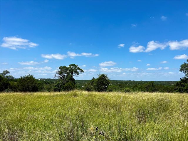 831 Hidden Creek DR, Dripping Springs, TX 78620