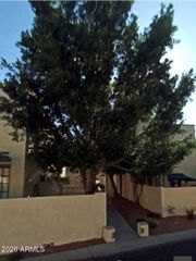 10419 N 11TH Place 2, Phoenix, AZ 85020