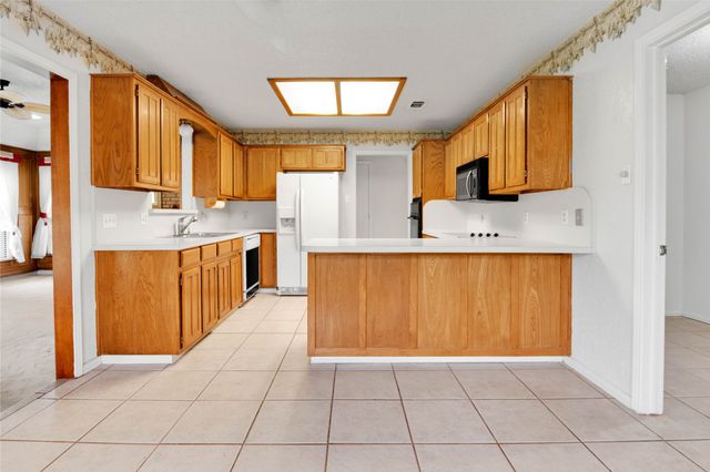 5644 Guadalajara Drive, North Richland Hills, TX 76180