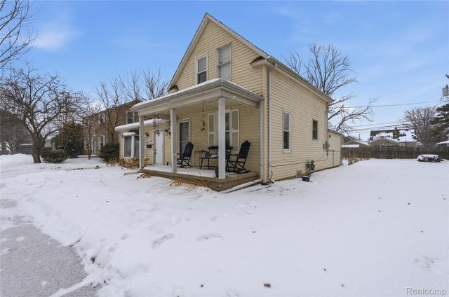 22646 Stephens Street, St. Clair Shores, MI 48080