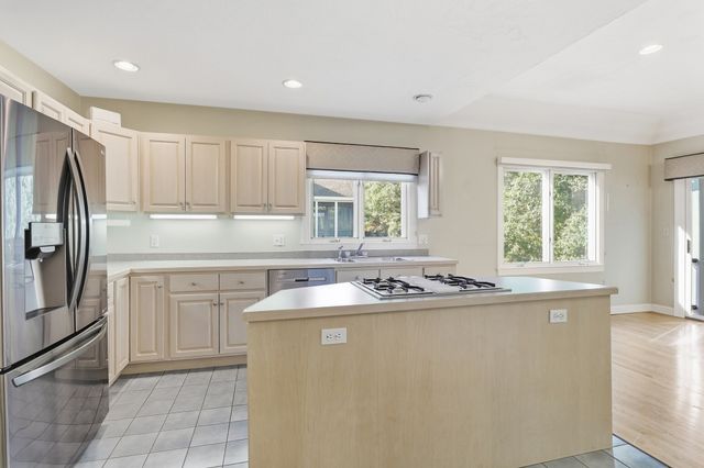 14 Windingwood Ln 14, Acton, MA 01720