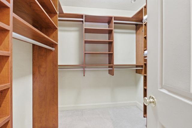 14 Windingwood Ln 14, Acton, MA 01720