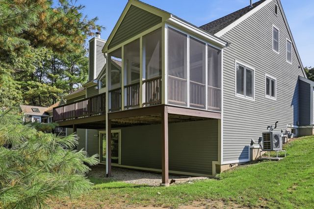 14 Windingwood Ln 14, Acton, MA 01720