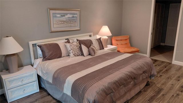 146 WILD PALM DR 146, Bradenton, FL 34210